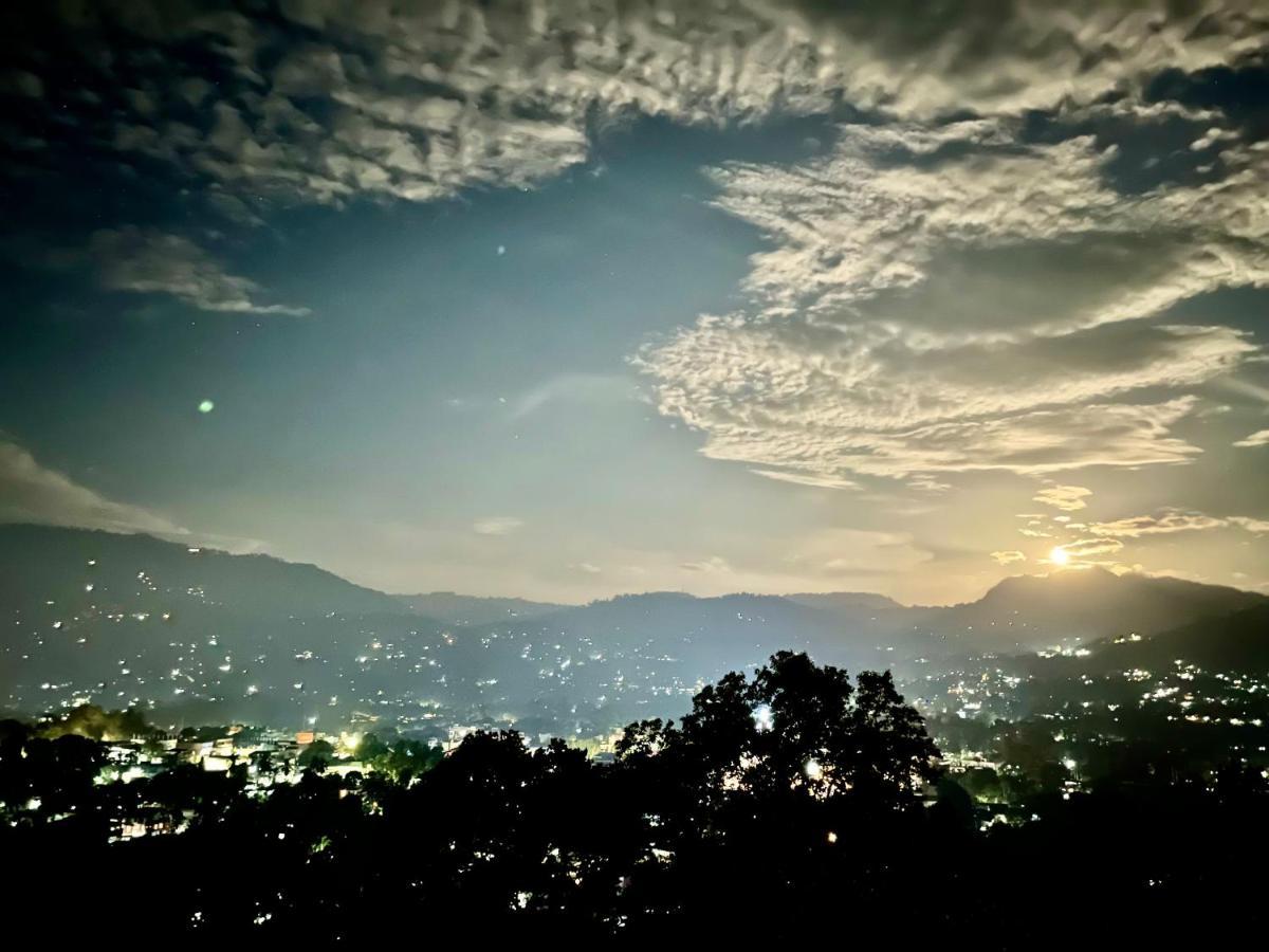 360 City View Badulla Eksteriør billede